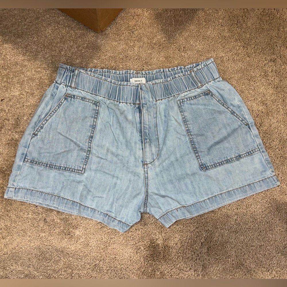 Forever 21 - XL blue light wash shorts.
